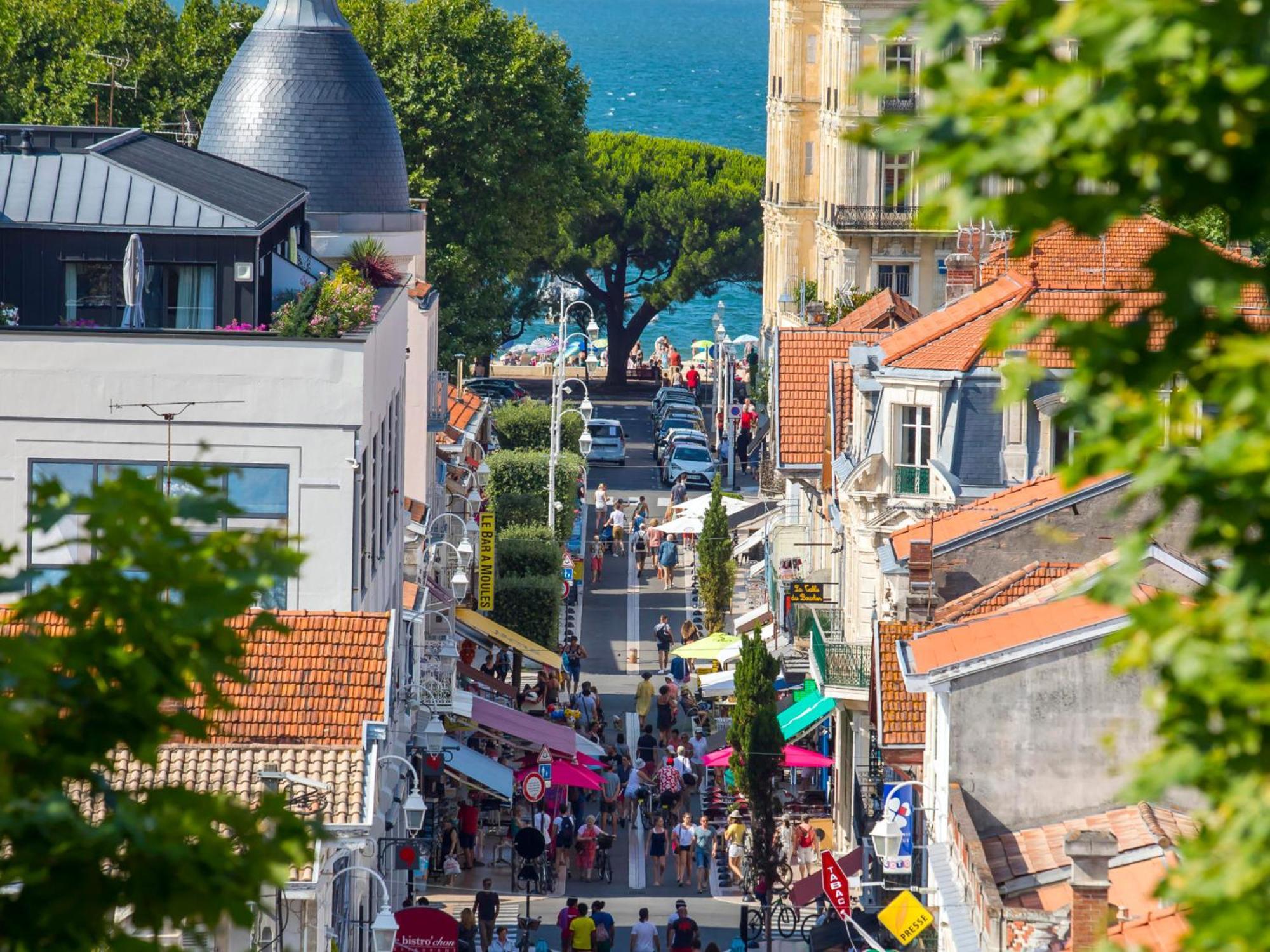 Arcachon Centre : Charmant T2 Avec Loggia, Parking Securise Et Proche Plage - Fr-1-420-61 Экстерьер фото